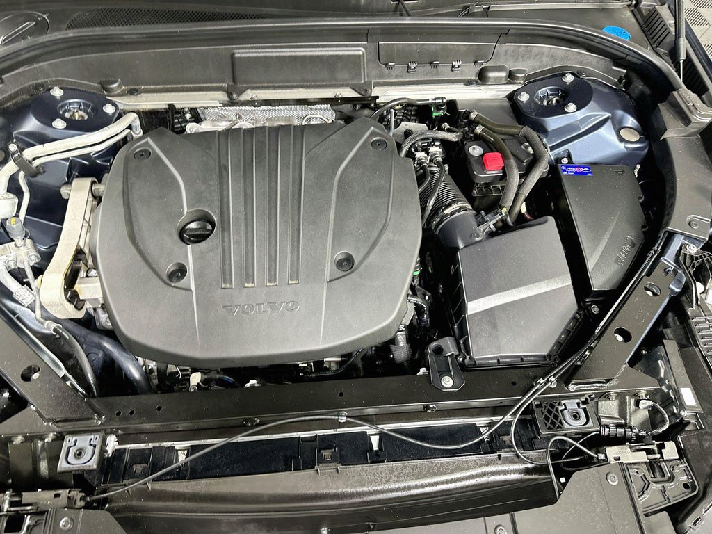 صورة مصغرة 30 لـ 2026 Volvo XC60 PLUS
