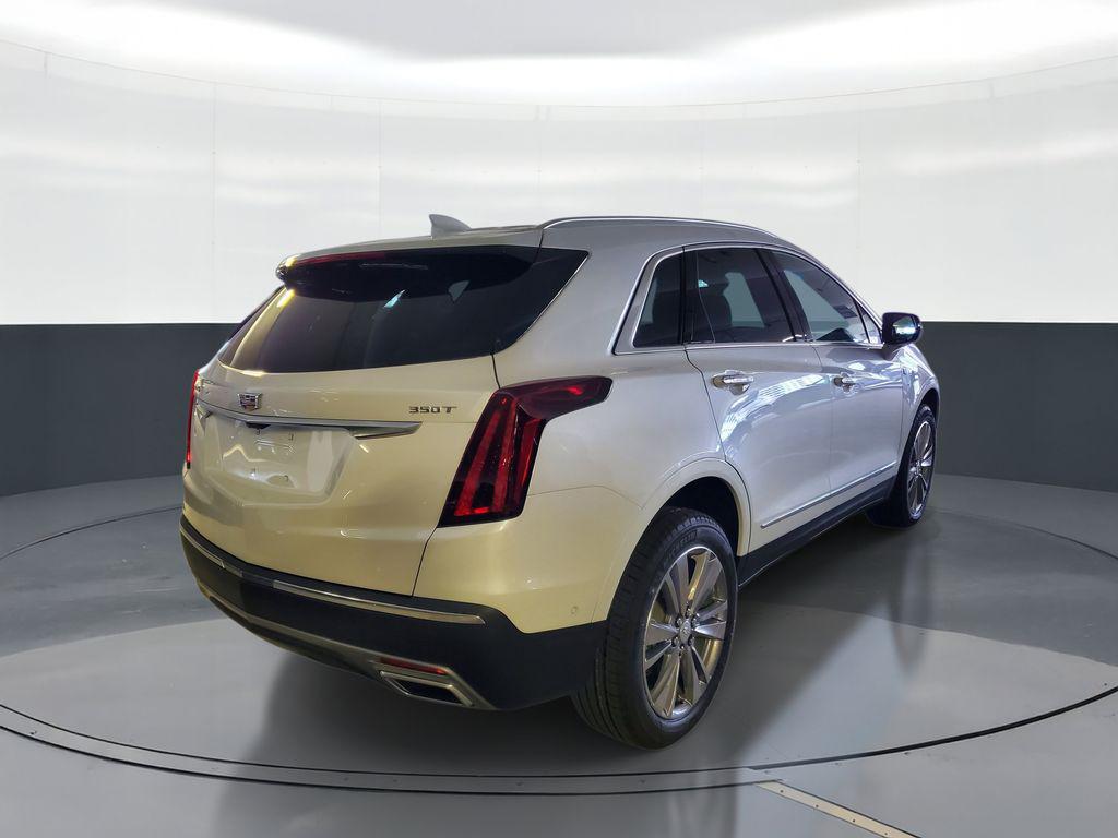صورة 3 لـ 2026 Cadillac XT5 PREMIUM LUXURY