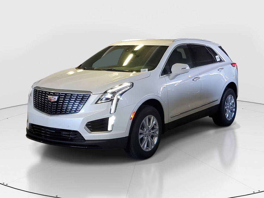 New 2025 Cadillac XT5 Luxury