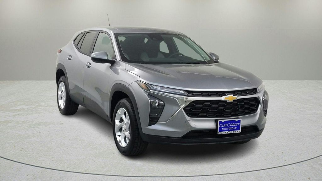 New 2026 Chevrolet Trax LS