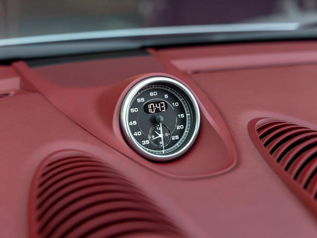 صورة مصغرة 36 لـ 2022 Porsche 718 SPYDER