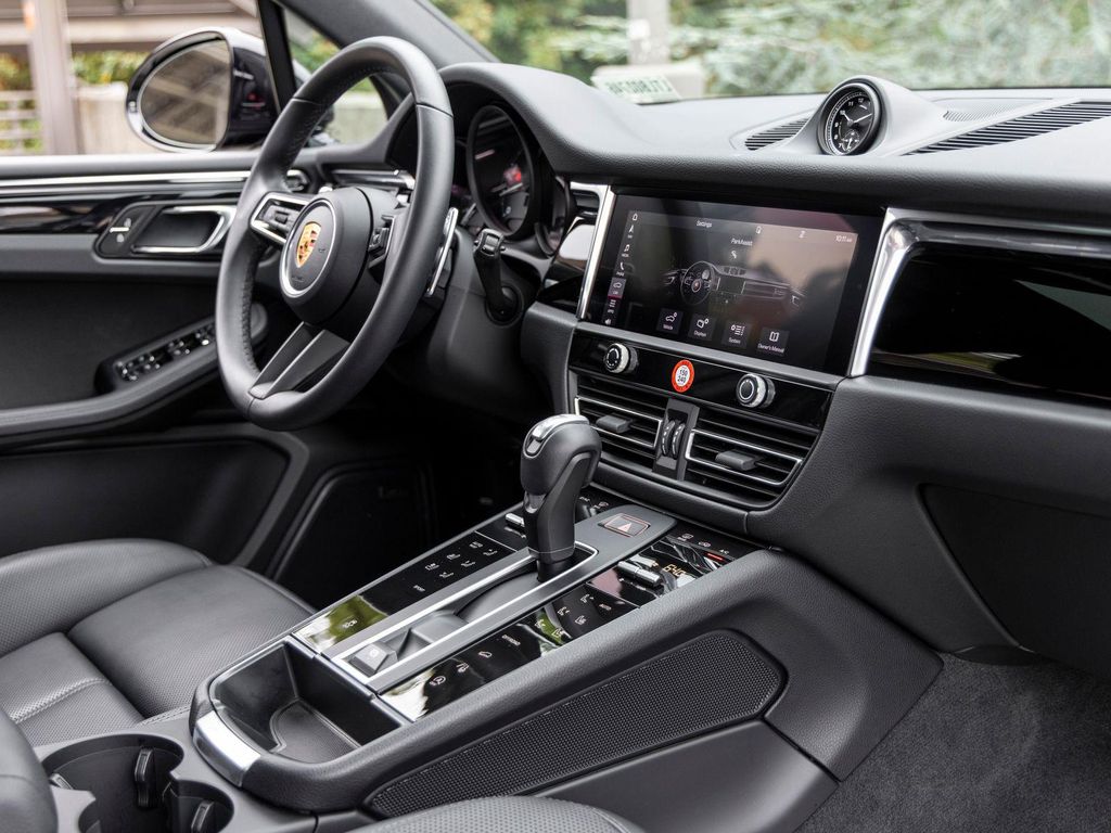 2026 Porsche MACAN — миниатюра 59