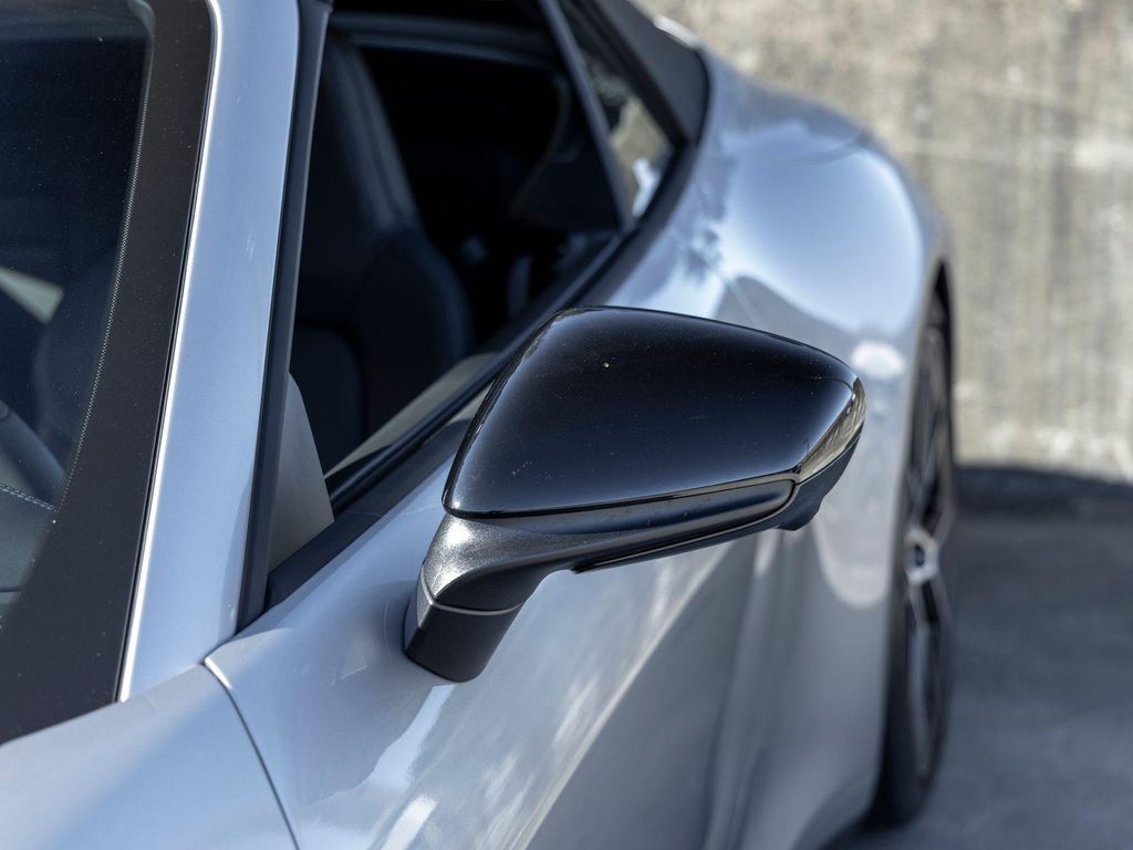 صورة مصغرة 17 لـ 2026 Porsche 911 CARRERA T