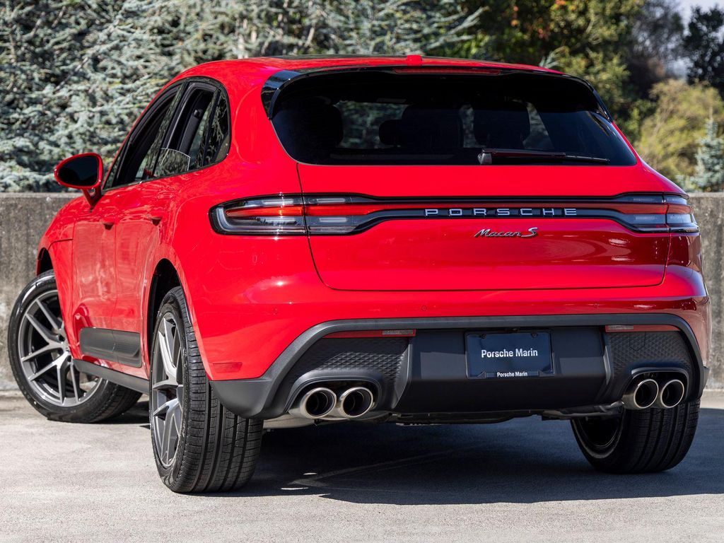 2026 Porsche MACAN — фото 3