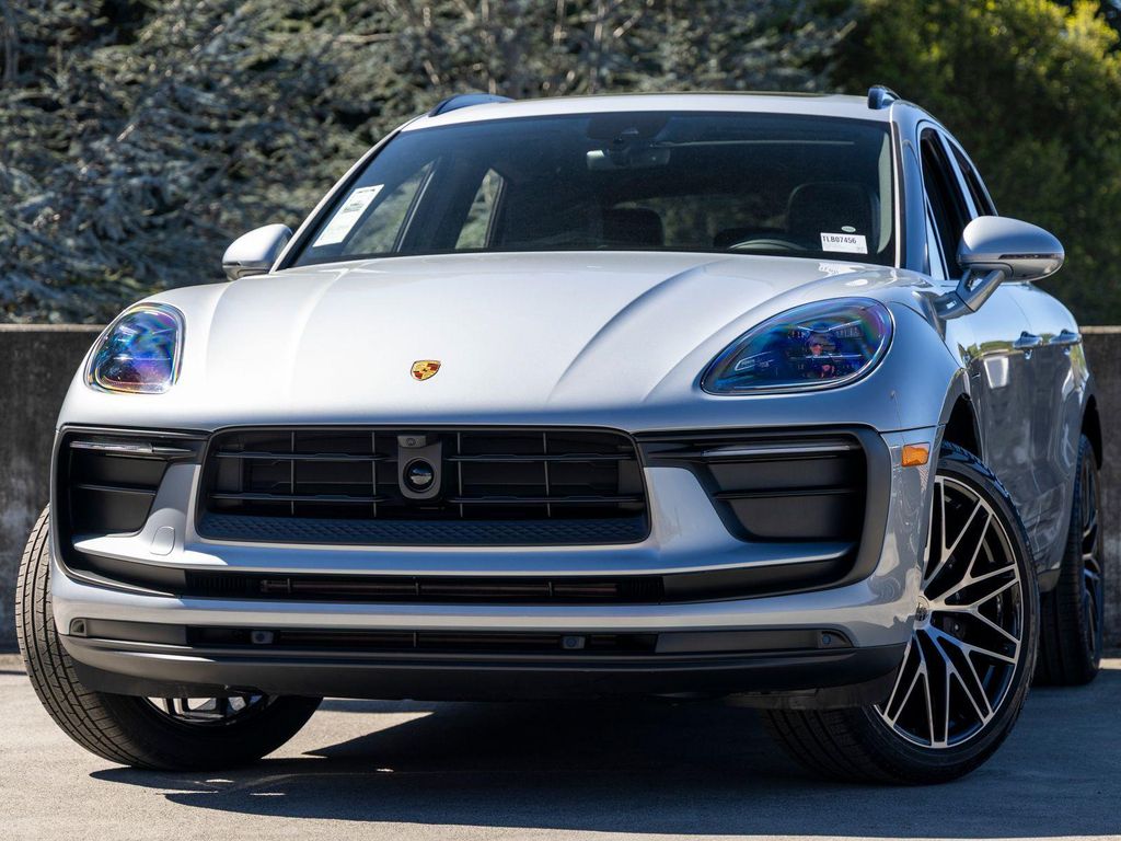 New 2026 Porsche Macan Macan