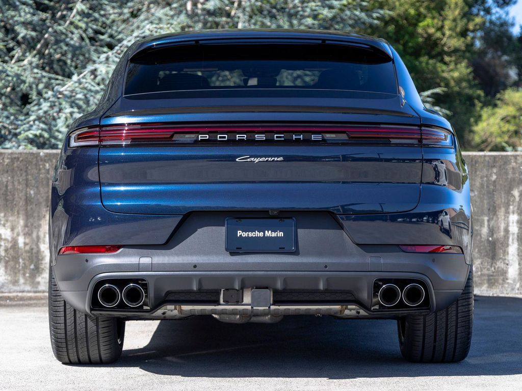 PORSCHE CAYENNE - 10