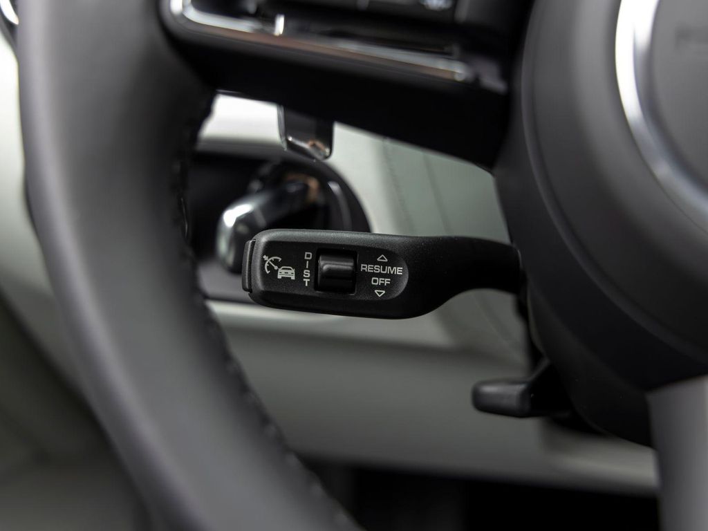 صورة مصغرة 32 لـ 2026 Porsche MACAN