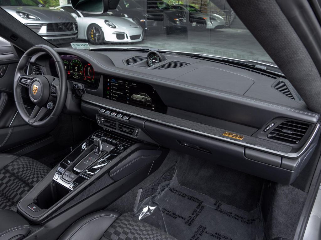 2026 Porsche 911 SPIRIT 70 CABRIOLET — миниатюра 57