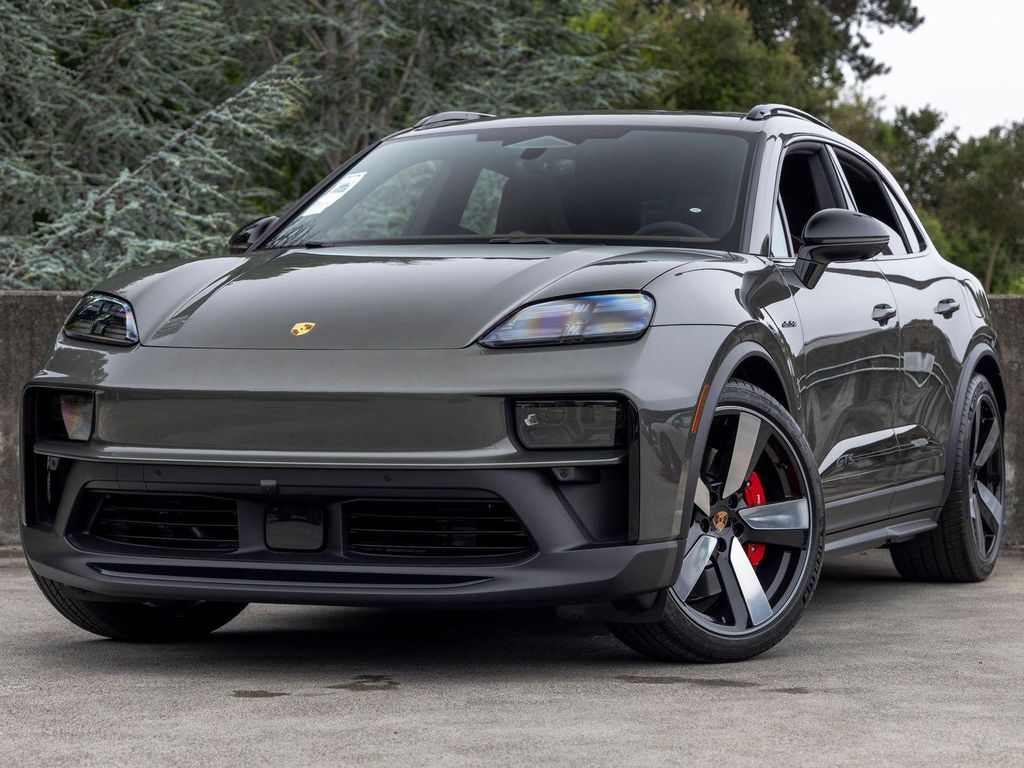 New 2026 Porsche Macan Macan Electric GTS