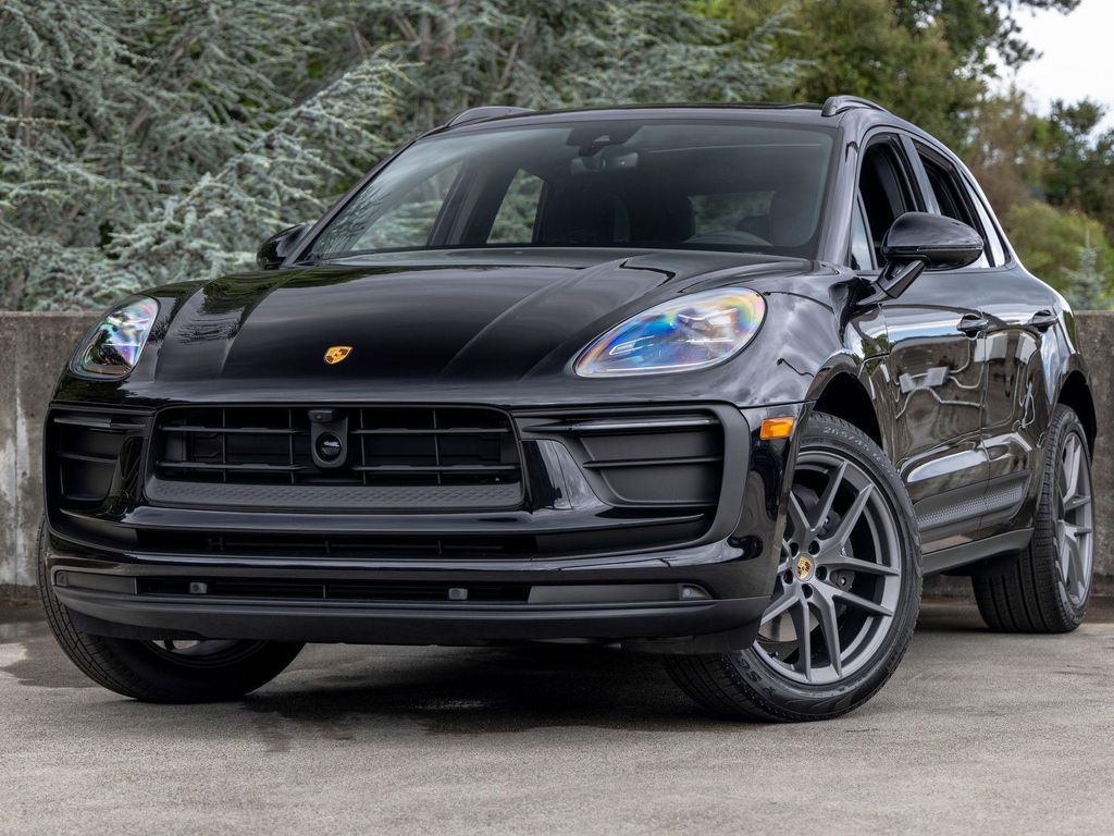 New 2026 Porsche Macan Macan