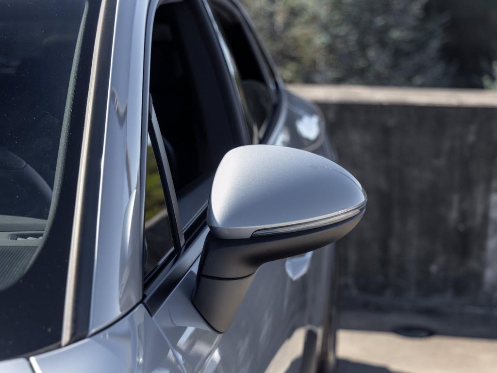 صورة مصغرة 17 لـ 2025 Porsche MACAN MACAN ELECTRIC