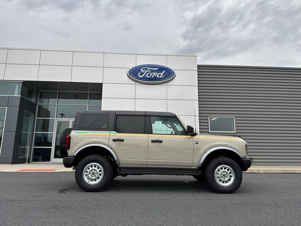 FORD BRONCO BIG BEND - 10