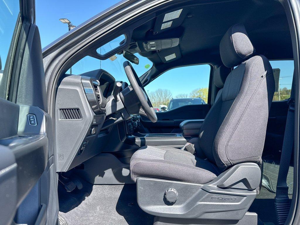 FORD F-150 STX - 4