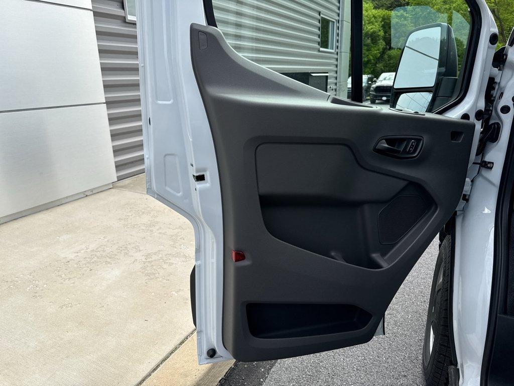 صورة مصغرة 24 لـ 2026 FORD TRANSIT-150 BASE