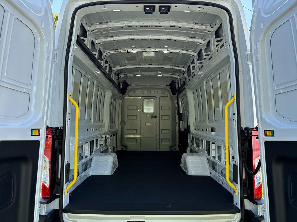 2026 FORD TRANSIT-350 BASE — фото 8