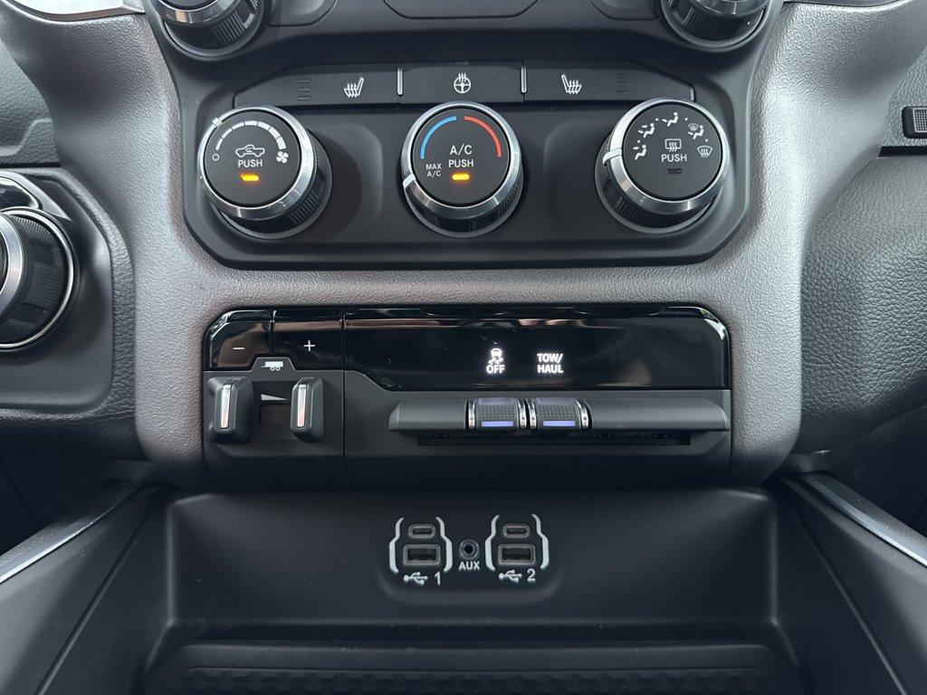 صورة مصغرة 22 لـ 2023 RAM 1500 BIG HORN