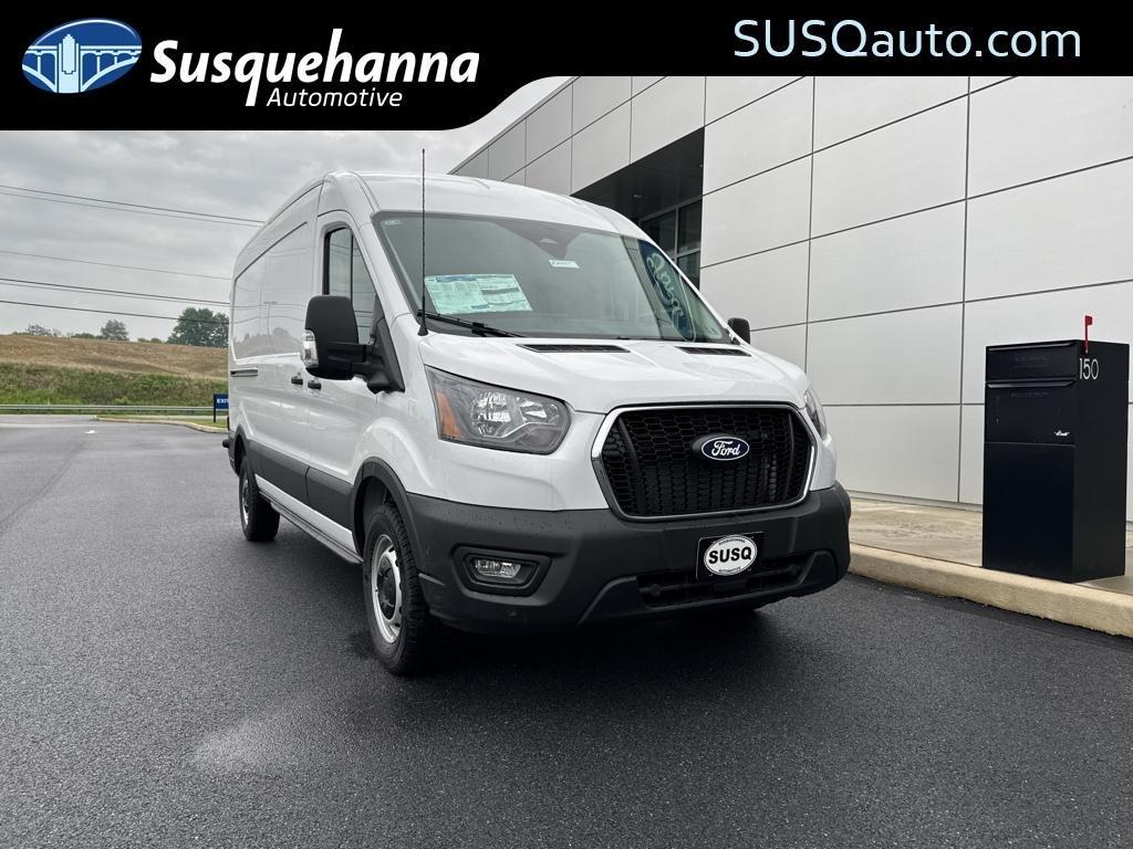 New 2026 Ford Transit-250 148 WB Medium Roof Cargo