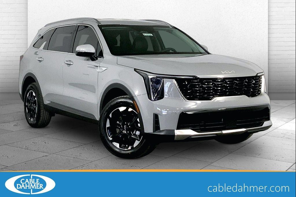 New 2026 Kia Sorento S