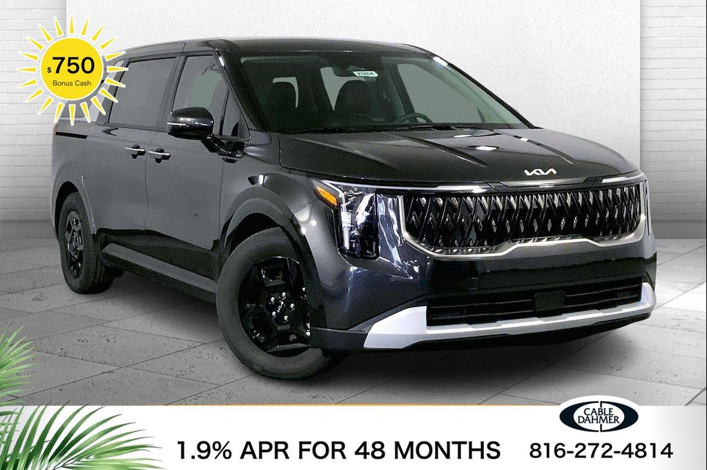 New 2026 Kia Carnival LXS