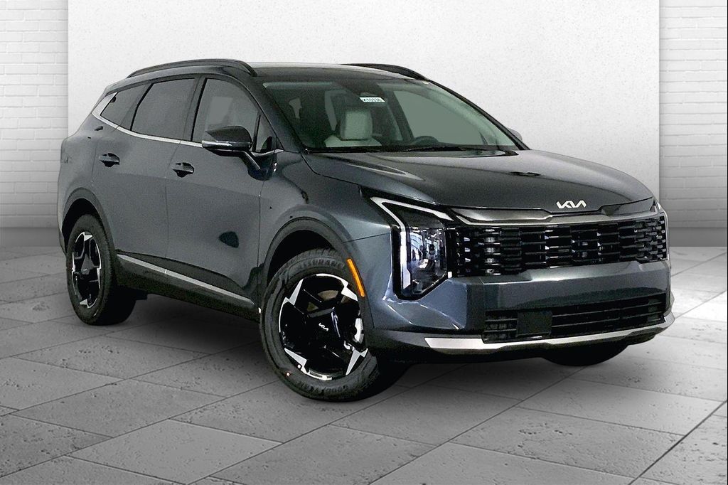New 2026 Kia Sportage Hybrid EX