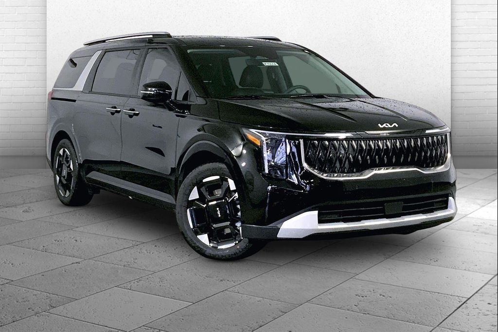 New 2026 Kia Carnival EX