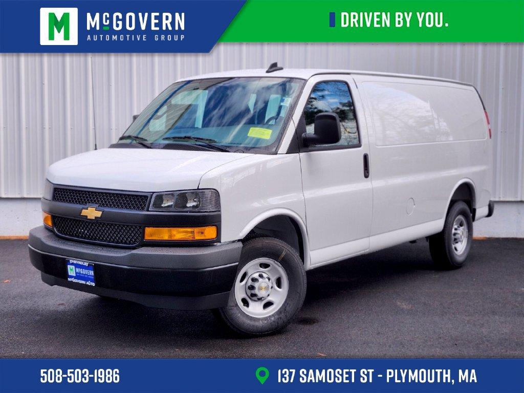 New 2026 Chevrolet Express 2500 LT
