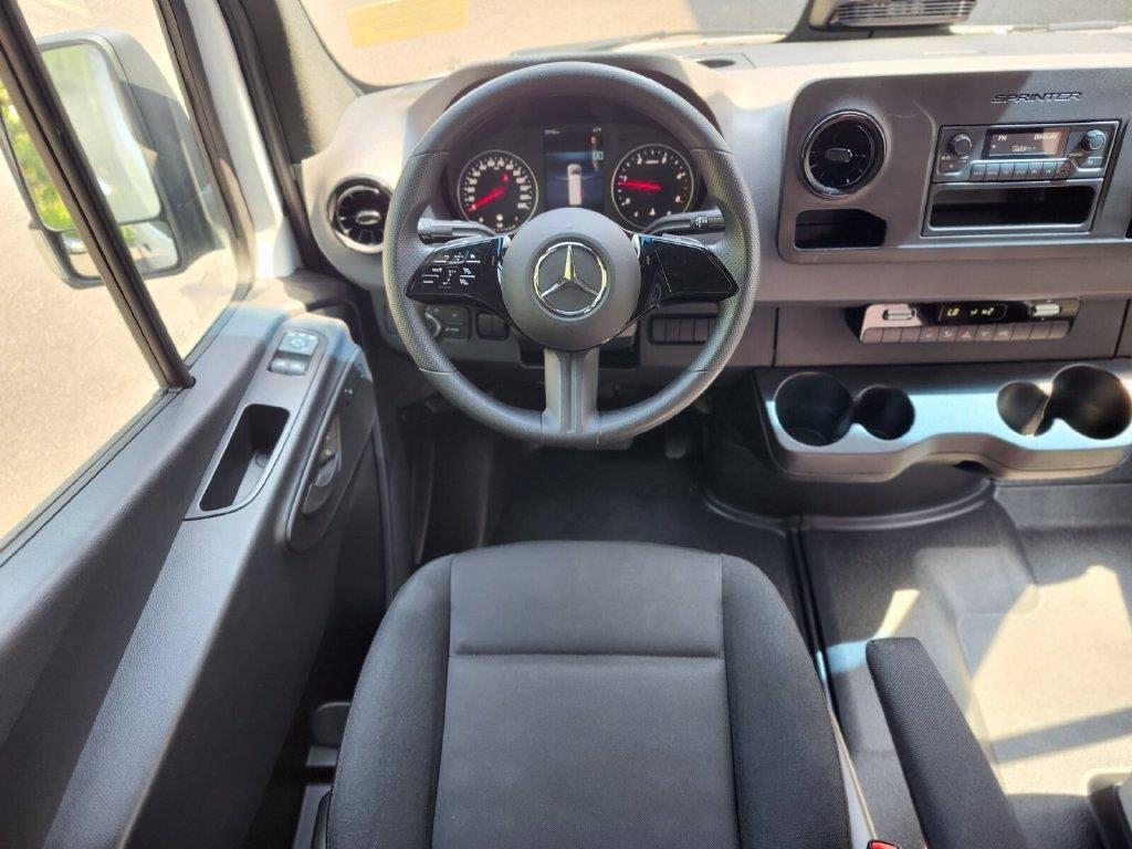 2025 Mercedes-BENZ OTHERS 缩略图 11