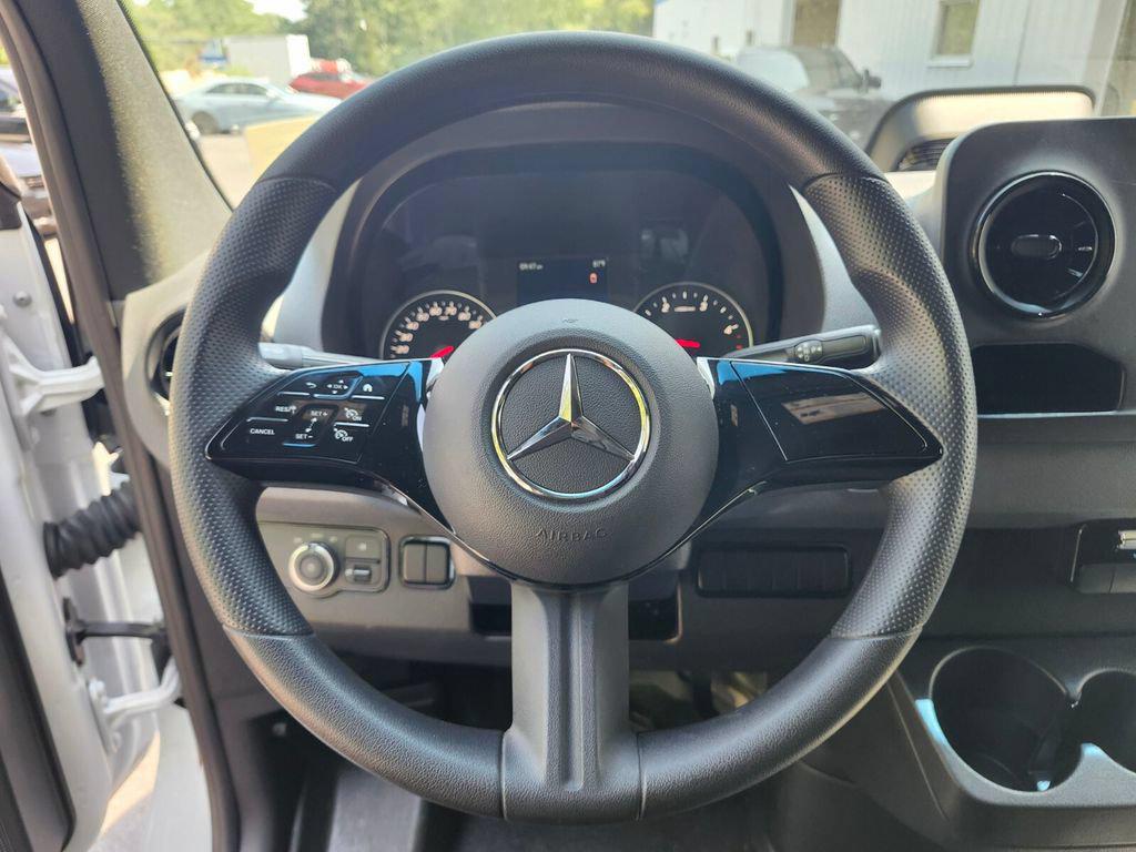 2025 Mercedes-BENZ OTHERS 缩略图 24