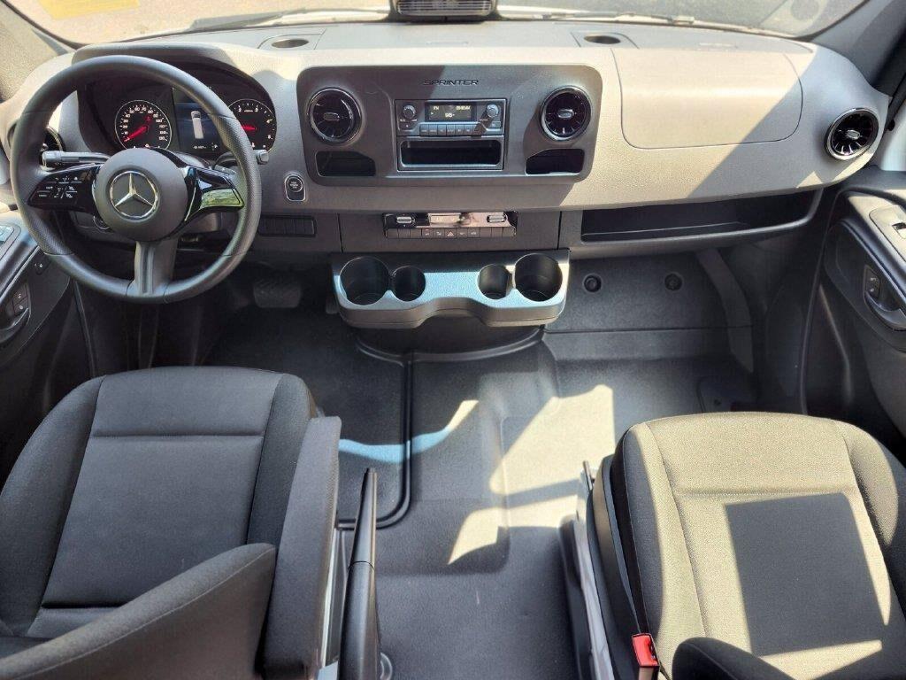 2025 Mercedes-BENZ OTHERS 缩略图 10