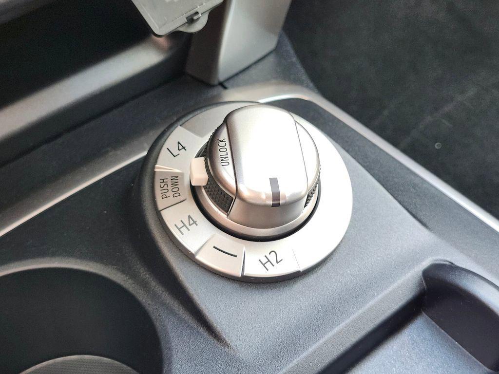 2024 Toyota 4RUNNER SR5 PREMIUM — миниатюра 25