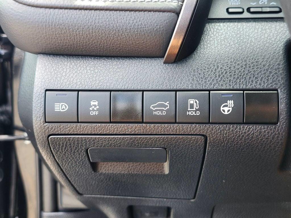 2024 Toyota CAMRY SE 缩略图 22