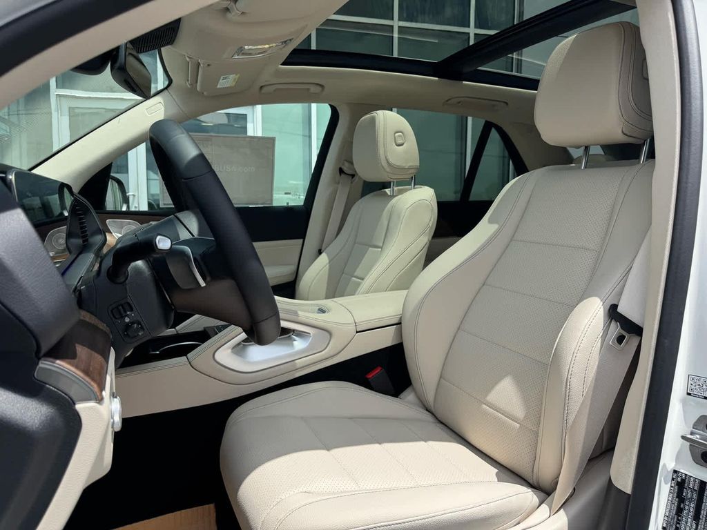 صورة مصغرة 15 لـ 2026 Mercedes-BENZ GLE