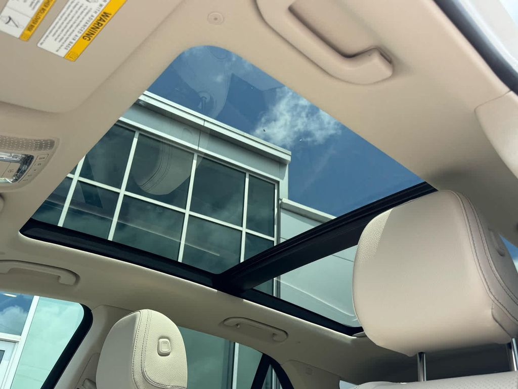 صورة مصغرة 16 لـ 2026 Mercedes-BENZ GLE