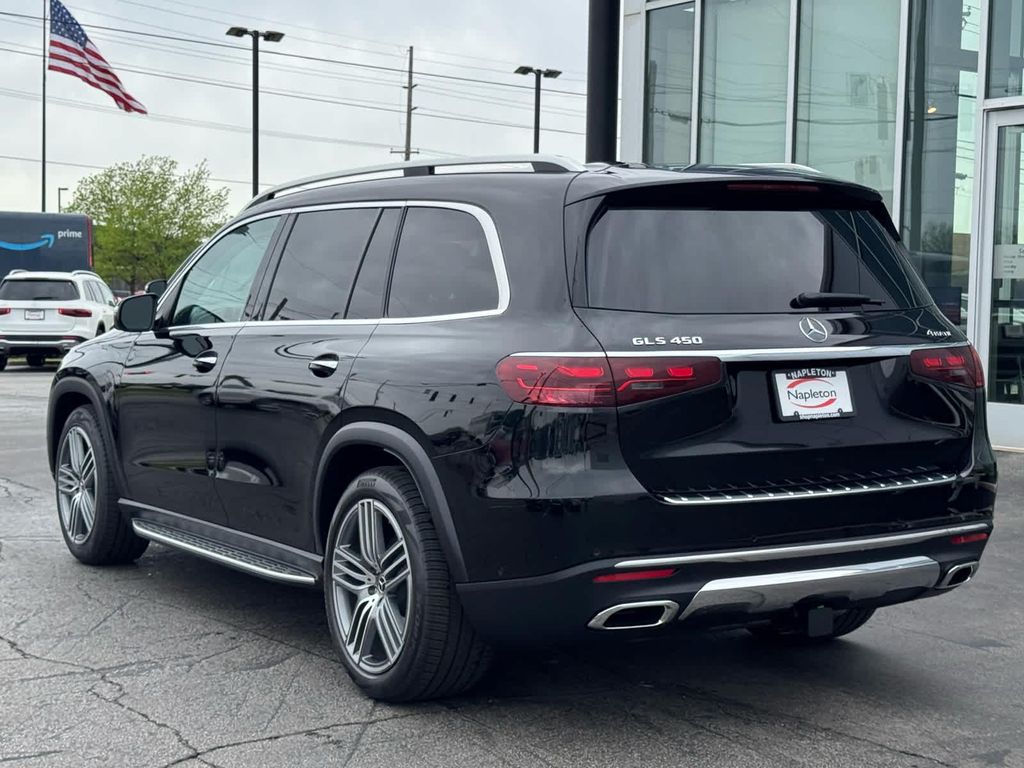 MERCEDES-BENZ GLS - 7