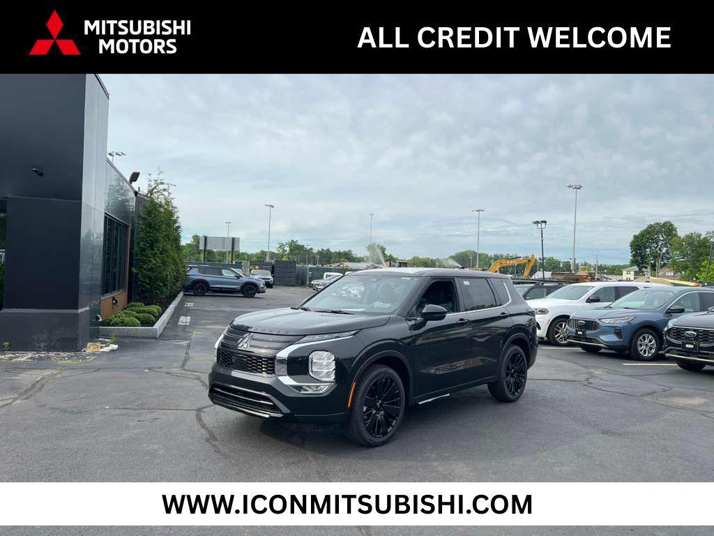 New 2026 Mitsubishi Outlander LE S-AWC