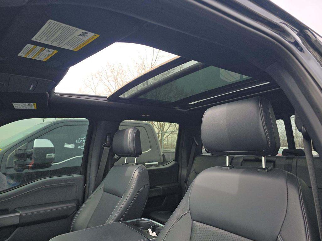 FORD F-150 LARIAT - 5