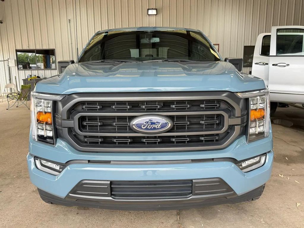 2023 FORD F-150 XLT 照片 8