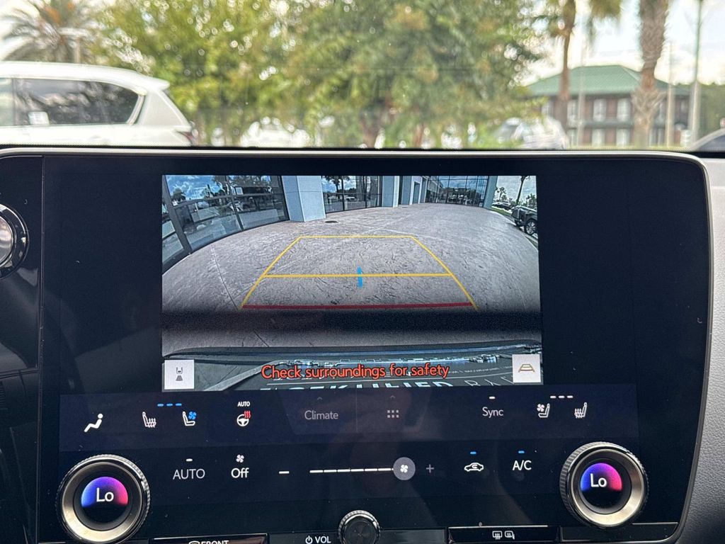 صورة مصغرة 24 لـ 2023 Lexus NX 350 LUXURY