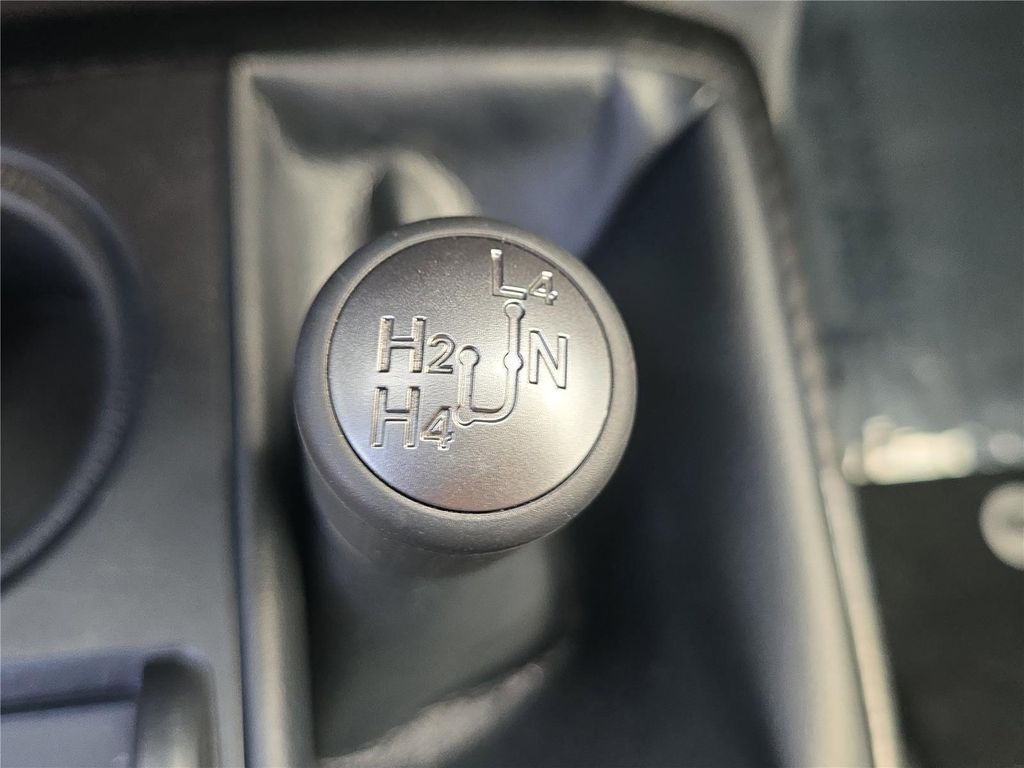 صورة مصغرة 22 لـ 2024 Toyota 4RUNNER TRD PRO