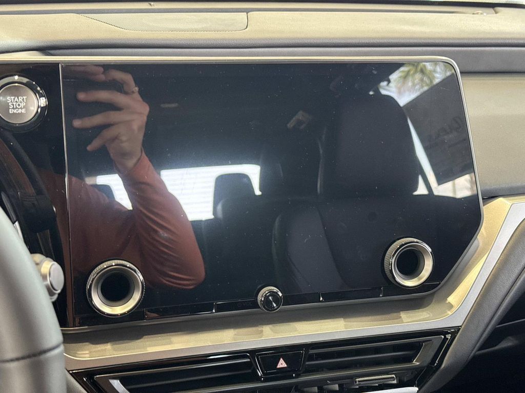 صورة مصغرة 19 لـ 2026 Lexus TX 350 PREMIUM