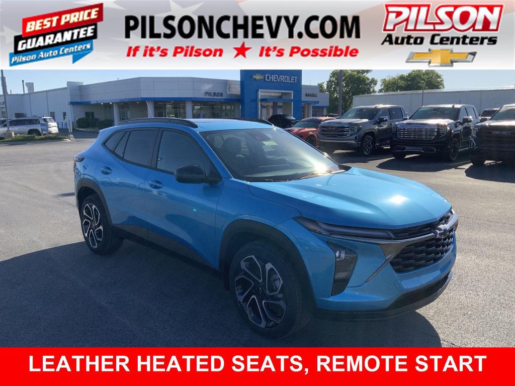New 2026 Chevrolet Trax FWD 2RS