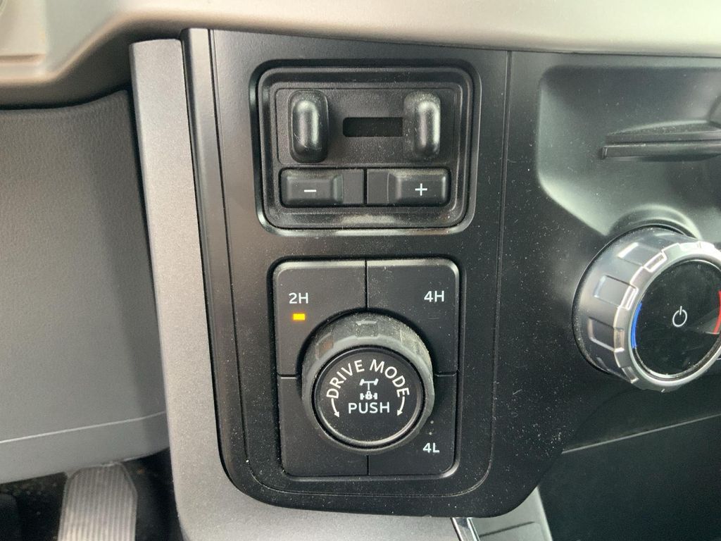 2023 FORD F-150 XLT 缩略图 24