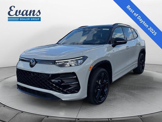 New 2026 Volkswagen Tiguan 2.0T SE R-Line Black