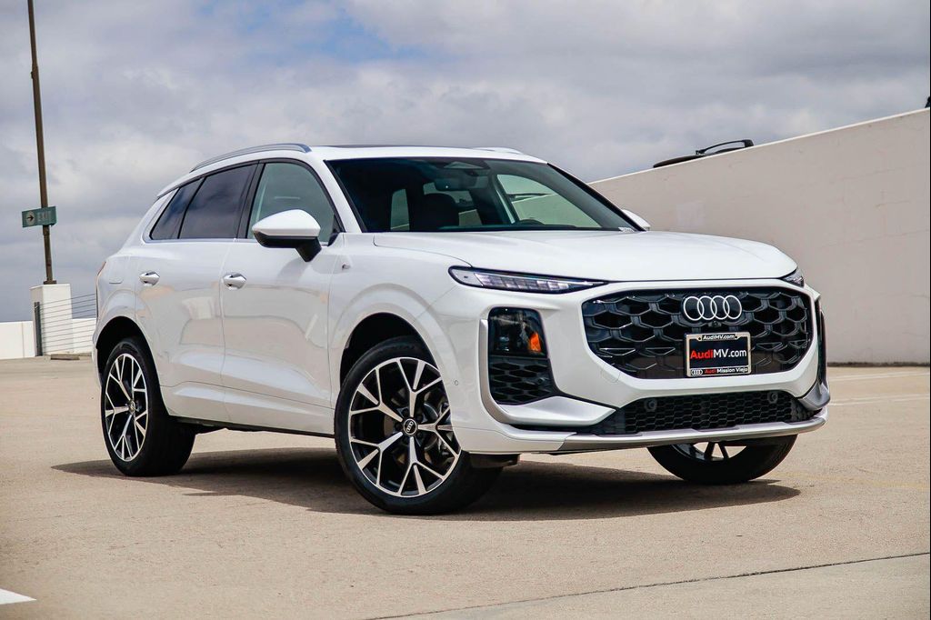New 2026 Audi Q3 TFSI quattro S tronic
