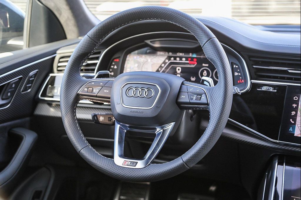 صورة مصغرة 15 لـ 2026 AUDI RS Q8 4.0T