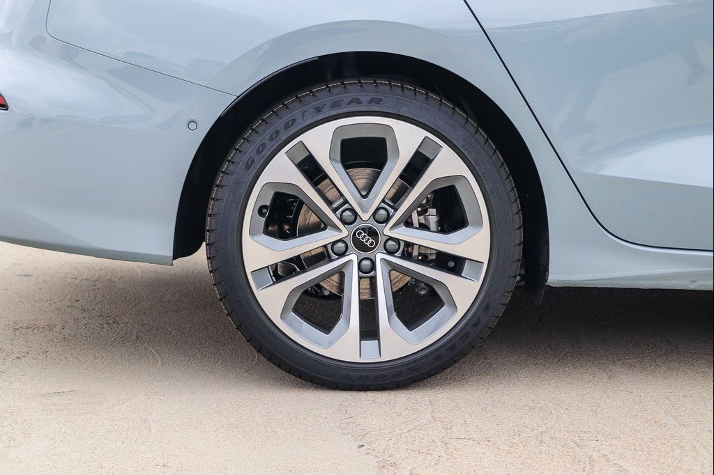 2026 AUDI A3 PREMIUM — фото 8