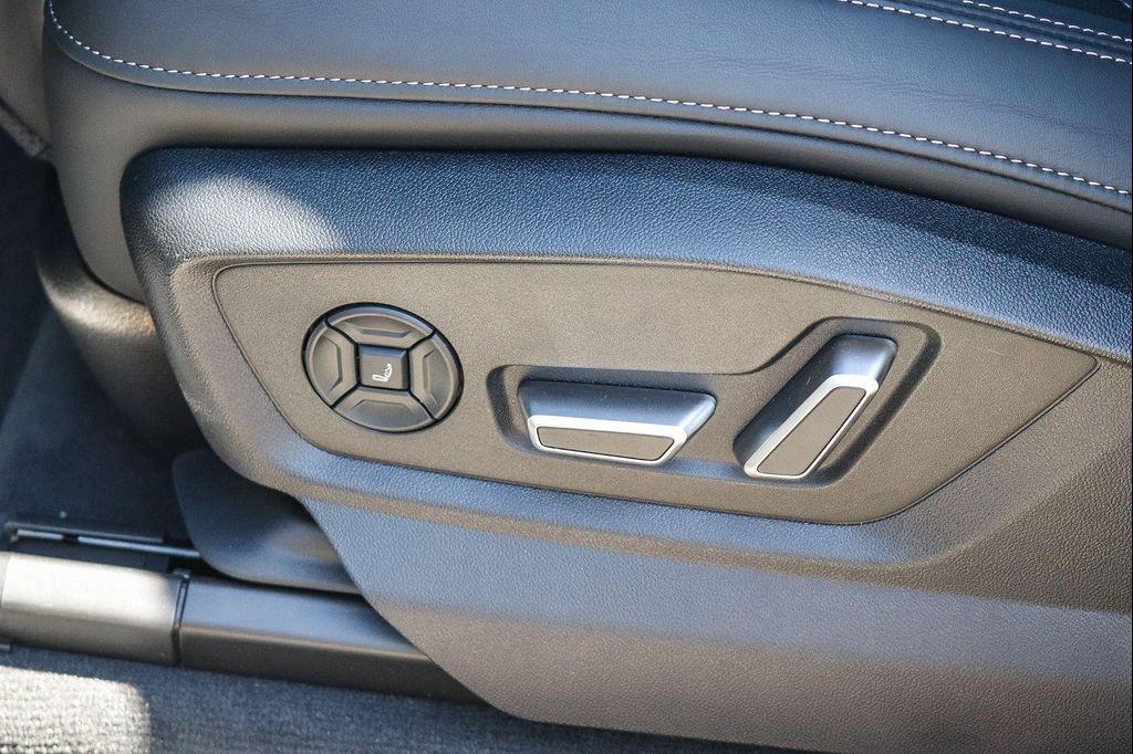 2026 AUDI SQ7 4.0T PRESTIGE — миниатюра 22