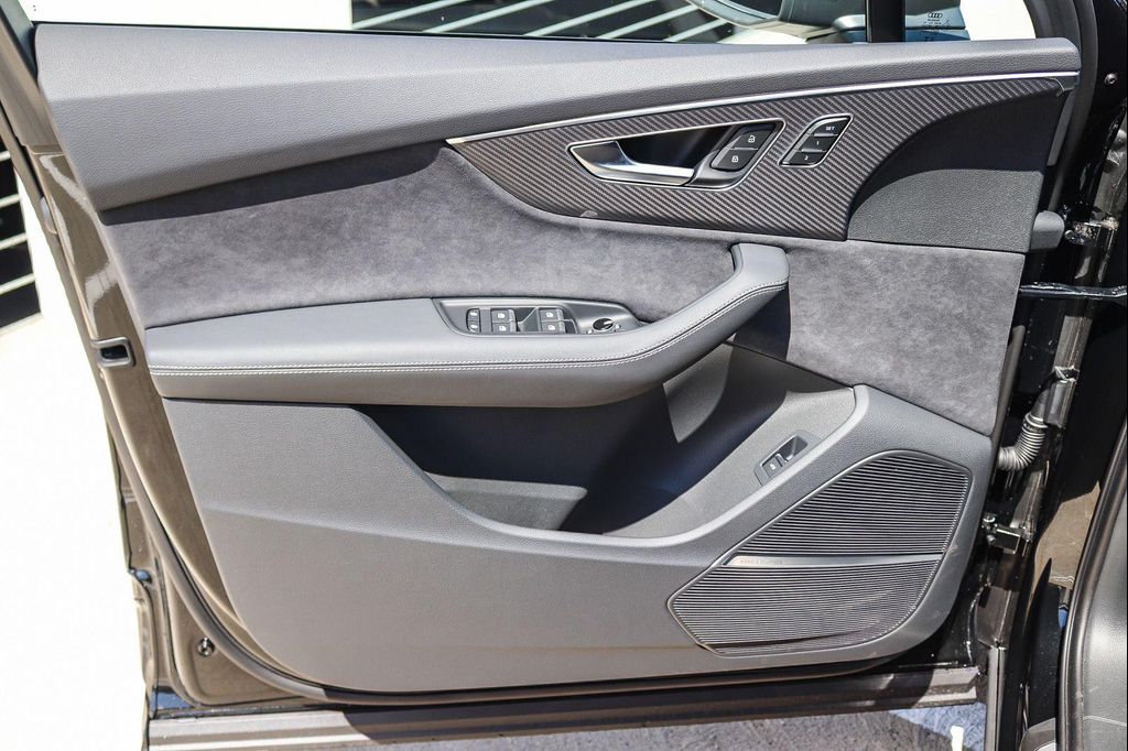 2026 AUDI SQ7 4.0T PRESTIGE — миниатюра 21