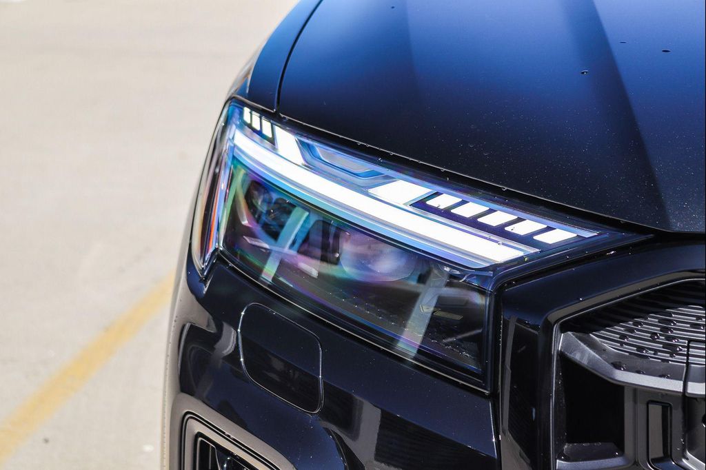 2026 AUDI SQ7 4.0T PRESTIGE — миниатюра 10