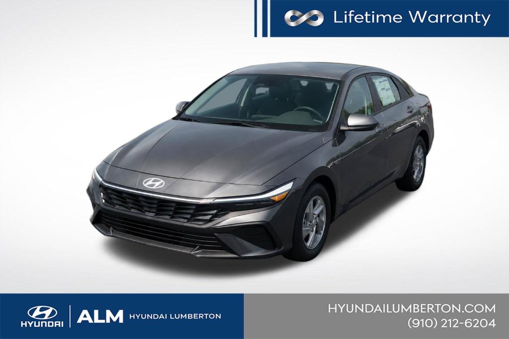 New 2026 Hyundai ELANTRA SE